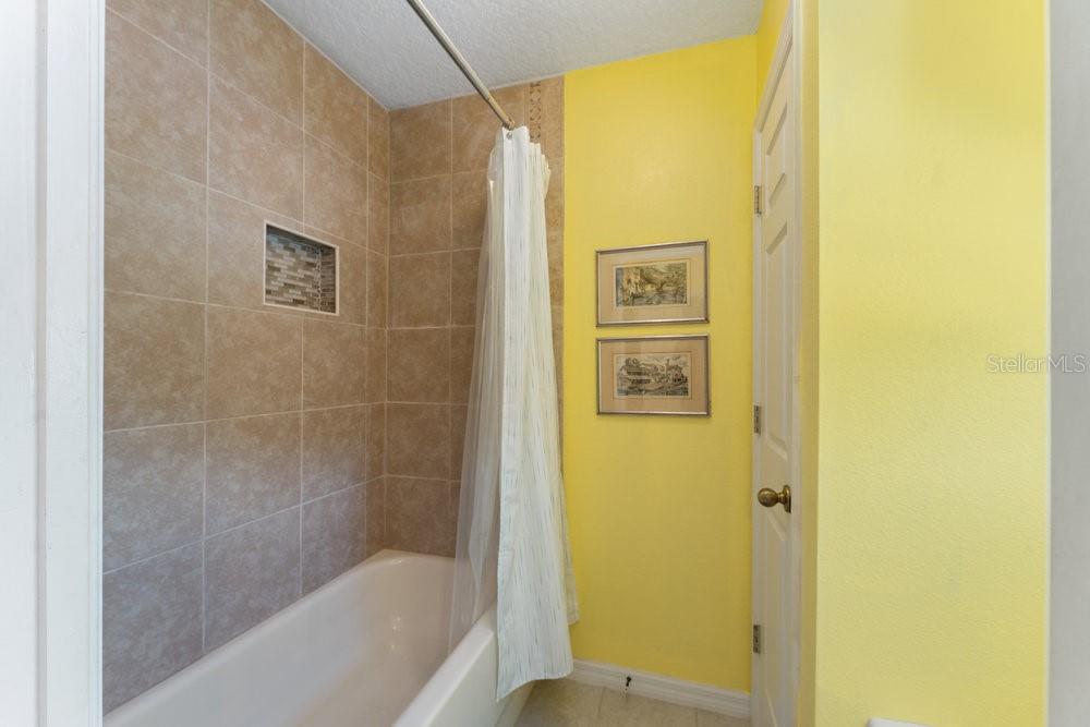 3463 CREEK RUN LN, EUSTIS, FL, 32736