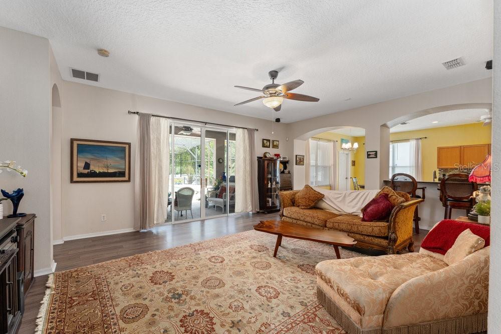 3463 CREEK RUN LN, EUSTIS, FL, 32736