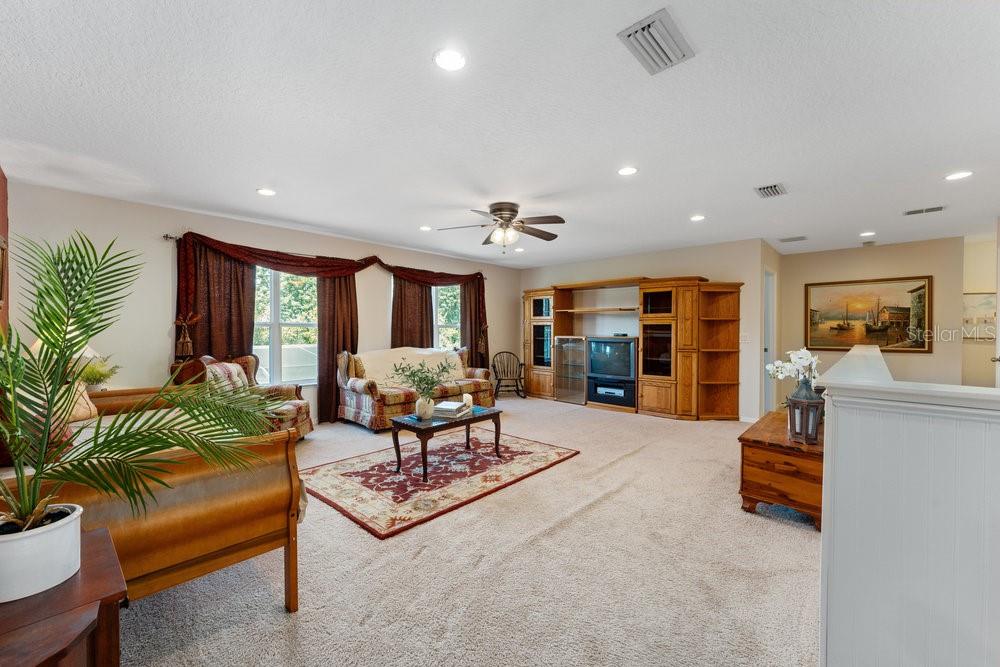 3463 CREEK RUN LN, EUSTIS, FL, 32736