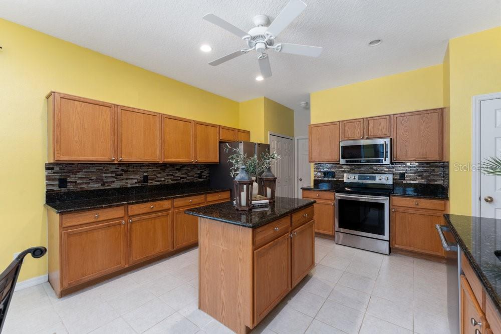 3463 CREEK RUN LN, EUSTIS, FL, 32736