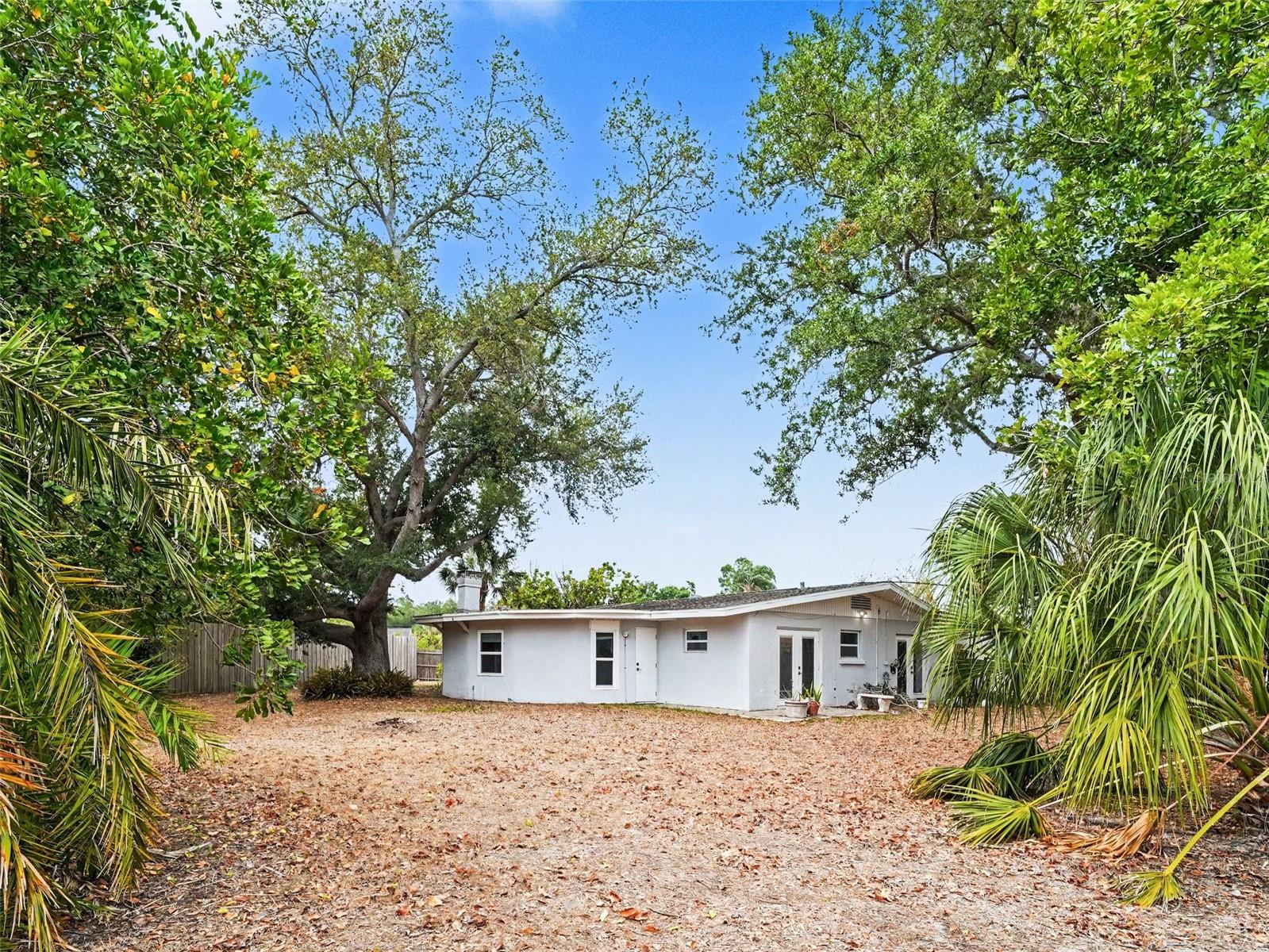 2746 HIBISCUS ST, SARASOTA, FL, 34239