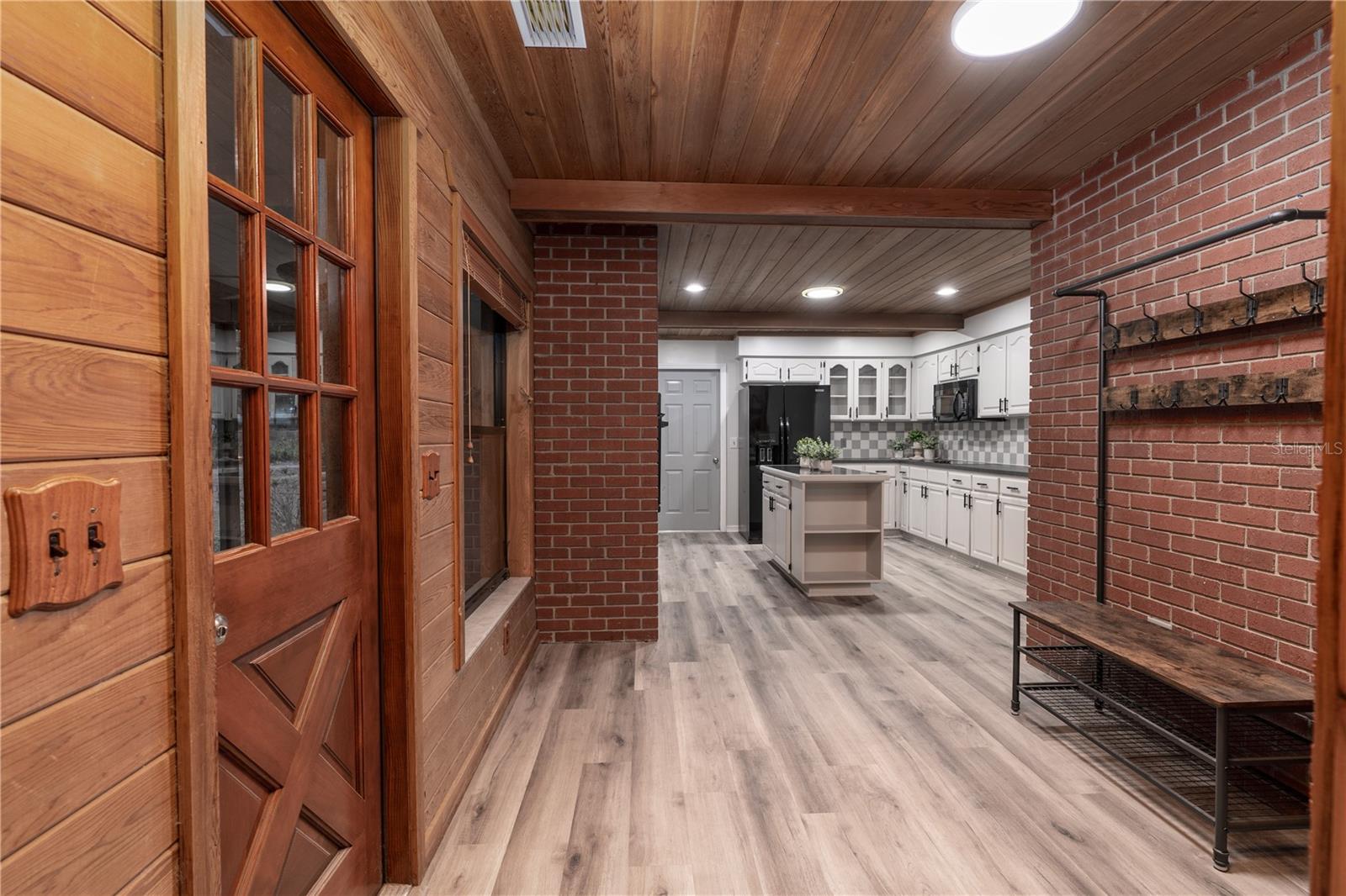 3415 RANCH RD, VALRICO, FL, 33596