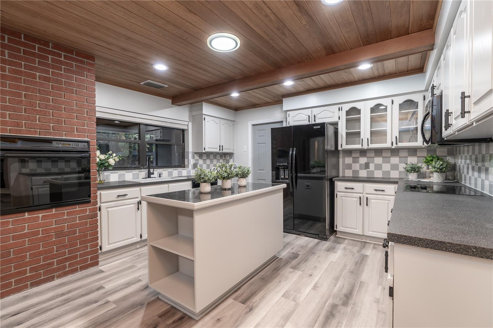 3415 RANCH RD, VALRICO, FL, 33596