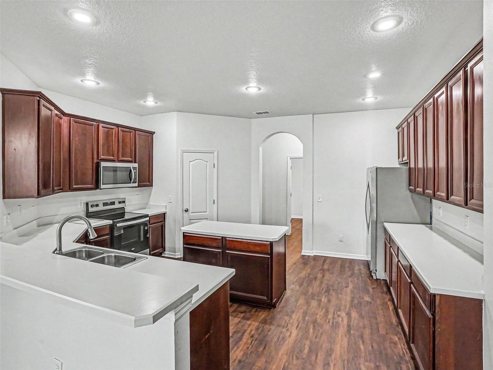 526 AZALEA BLOOM DR, APOPKA, FL, 32712