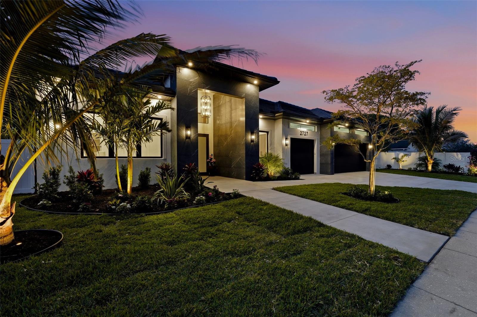 2727 WALDEMERE ST, SARASOTA, FL, 34239