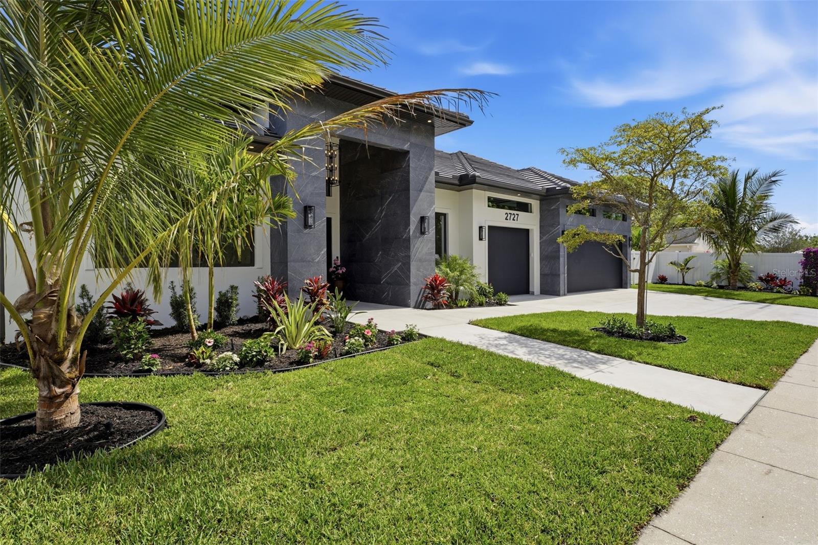 2727 WALDEMERE ST, SARASOTA, FL, 34239