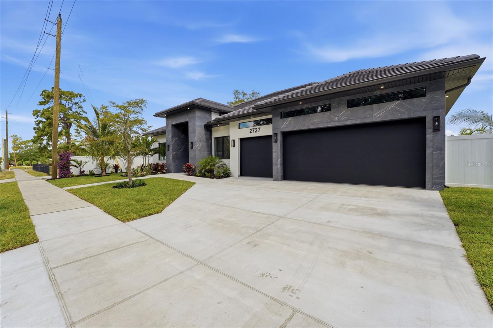 2727 WALDEMERE ST, SARASOTA, FL, 34239