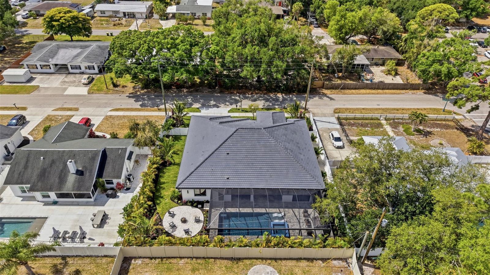 2727 WALDEMERE ST, SARASOTA, FL, 34239