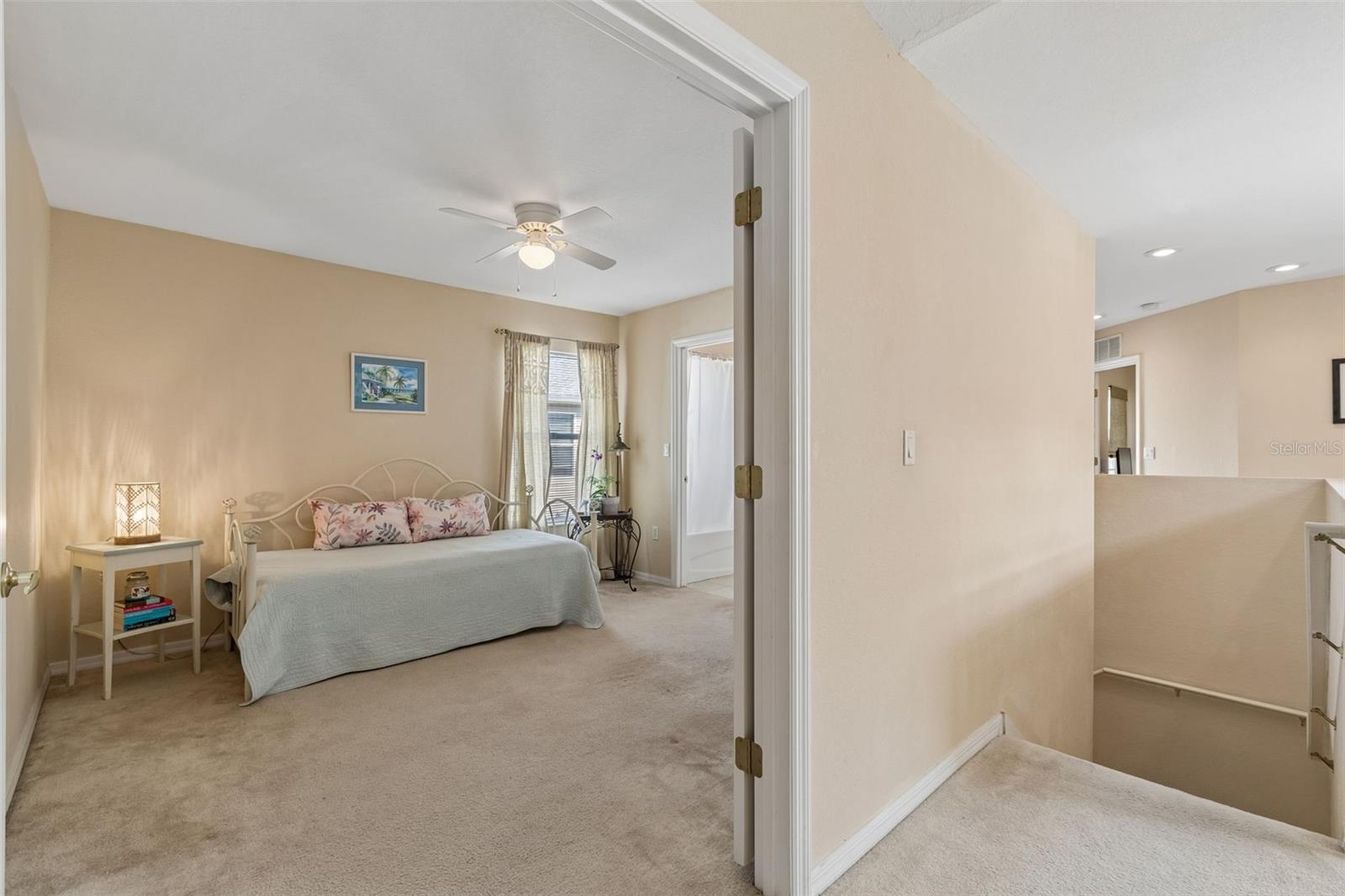 1633 HAMMOCKS AVE #1633, LUTZ, FL, 33549