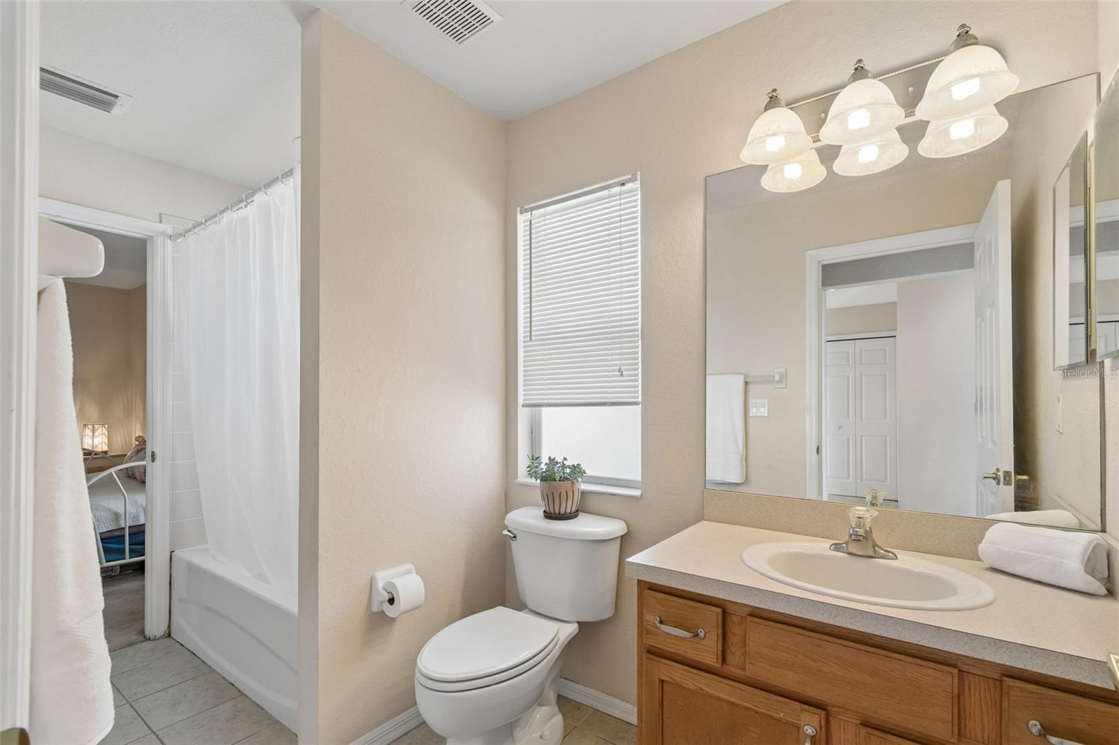 1633 HAMMOCKS AVE #1633, LUTZ, FL, 33549