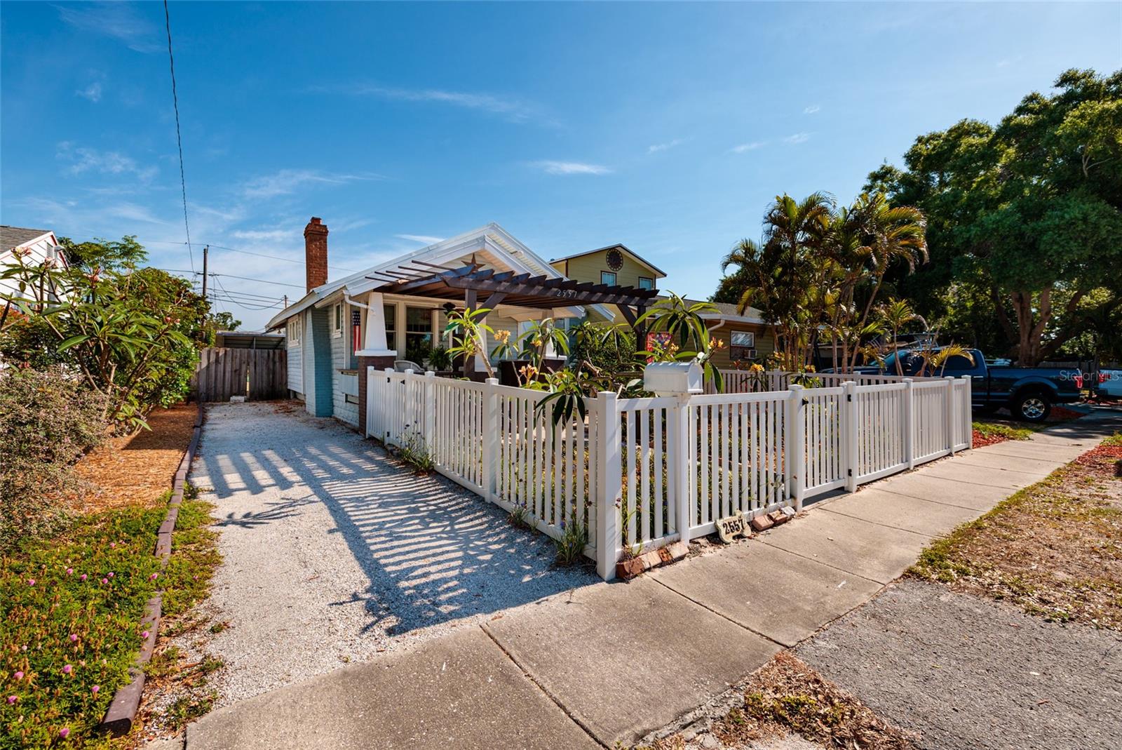 2557 16TH AVE N, ST PETERSBURG, FL, 33713
