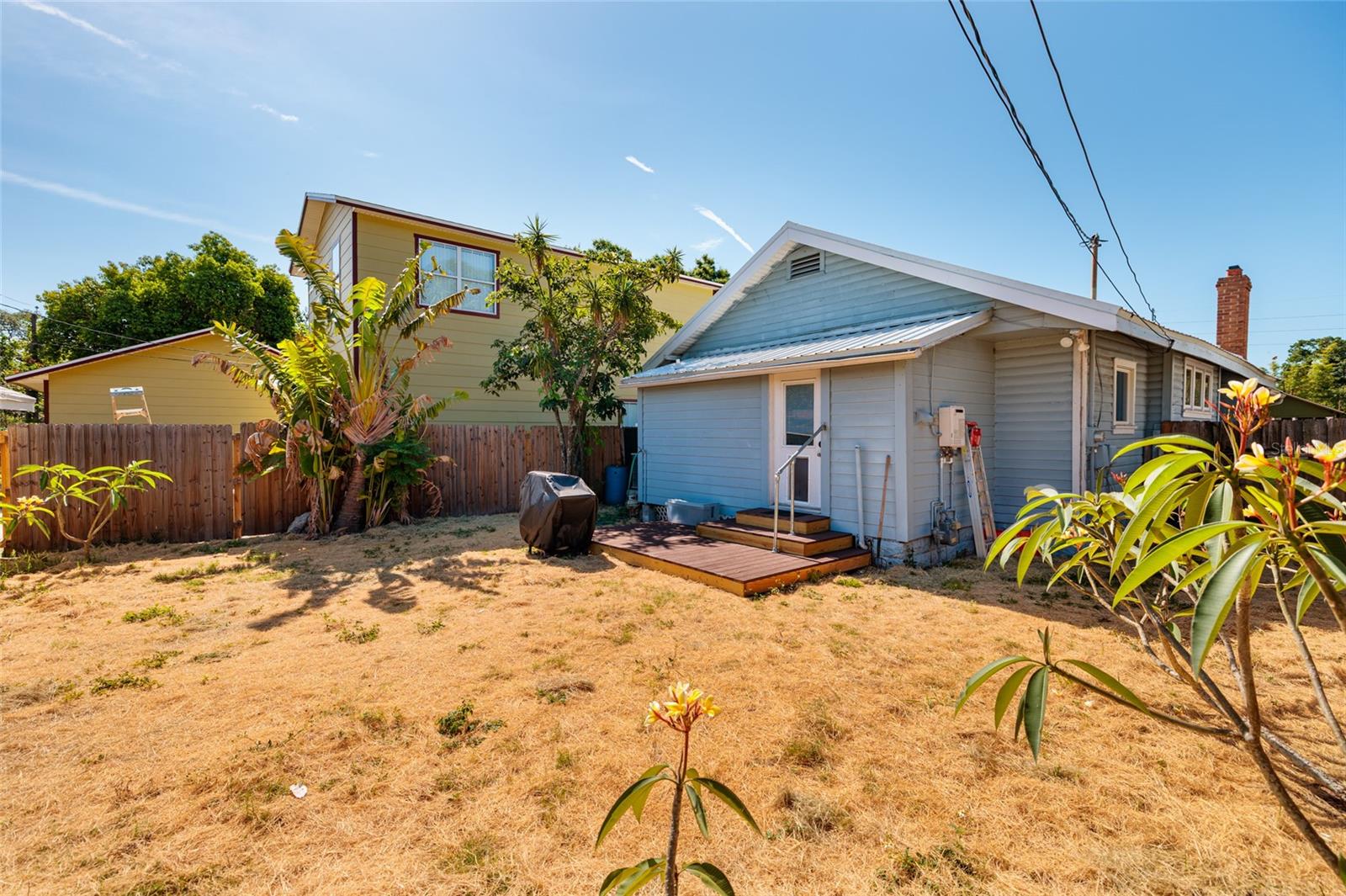 2557 16TH AVE N, ST PETERSBURG, FL, 33713