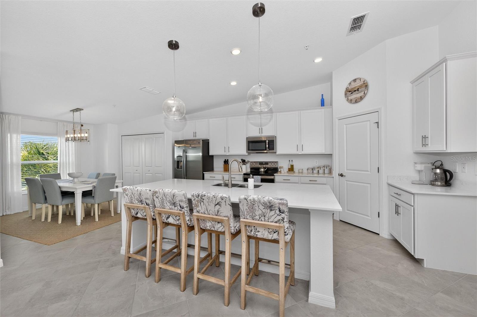 17470 OPAL SAND DR #203, VENICE, FL, 34293