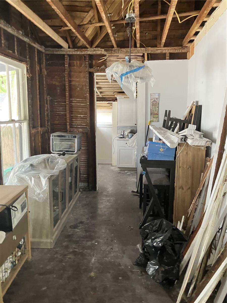 104 W 10TH ST, SANFORD, FL, 32771