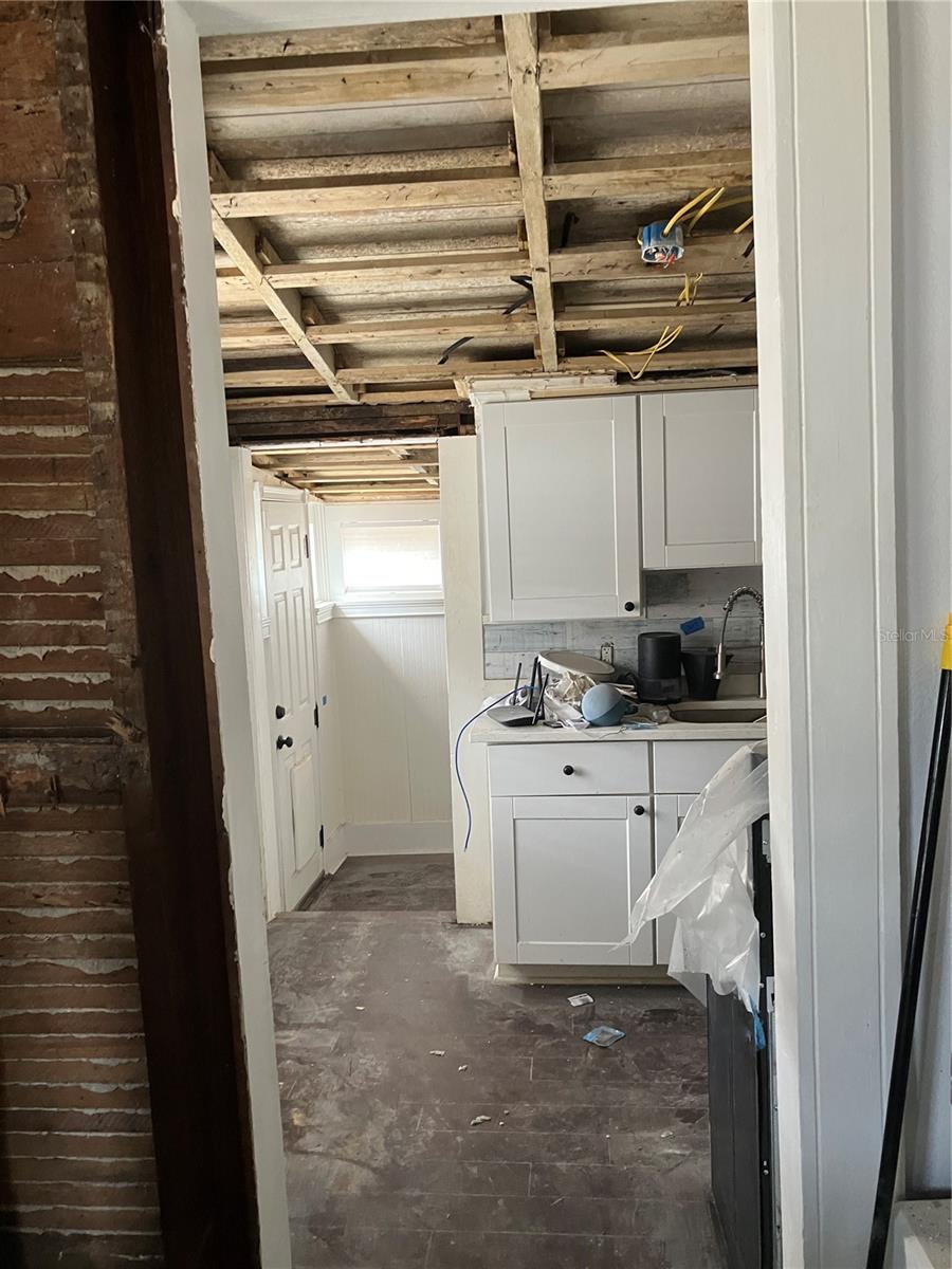 104 W 10TH ST, SANFORD, FL, 32771