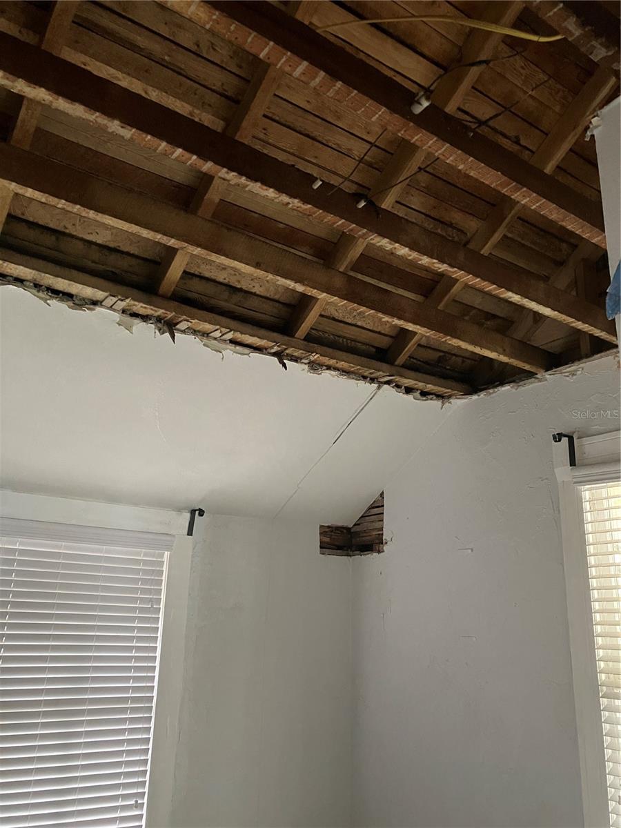 104 W 10TH ST, SANFORD, FL, 32771