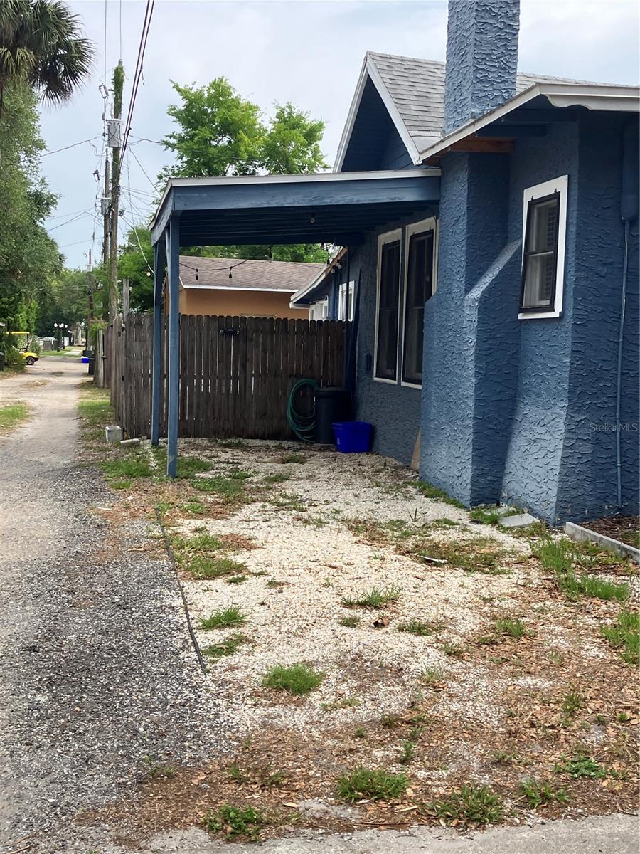 104 W 10TH ST, SANFORD, FL, 32771