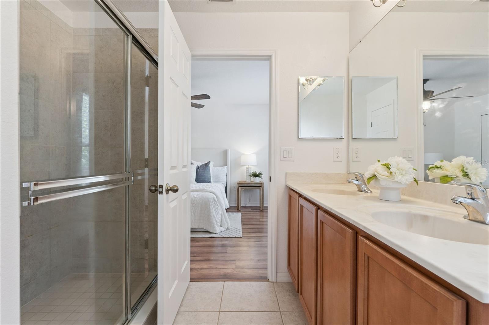 7988 EDGEWOOD FOREST DR, ORLANDO, FL, 32827