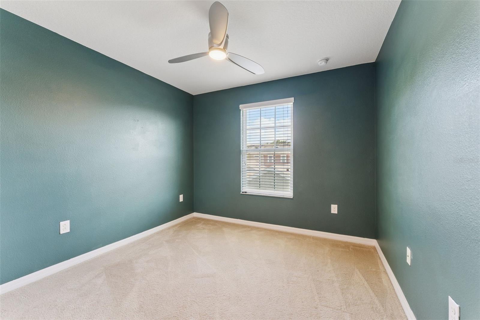 7988 EDGEWOOD FOREST DR, ORLANDO, FL, 32827