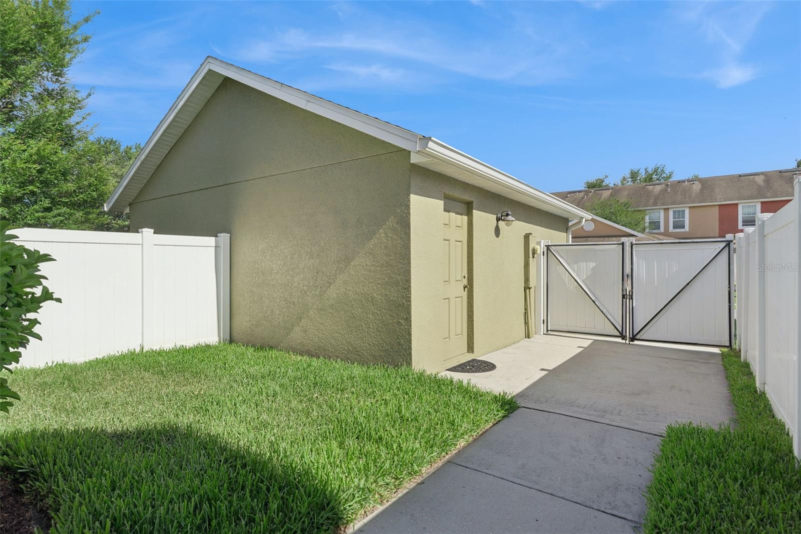 7988 EDGEWOOD FOREST DR, ORLANDO, FL, 32827