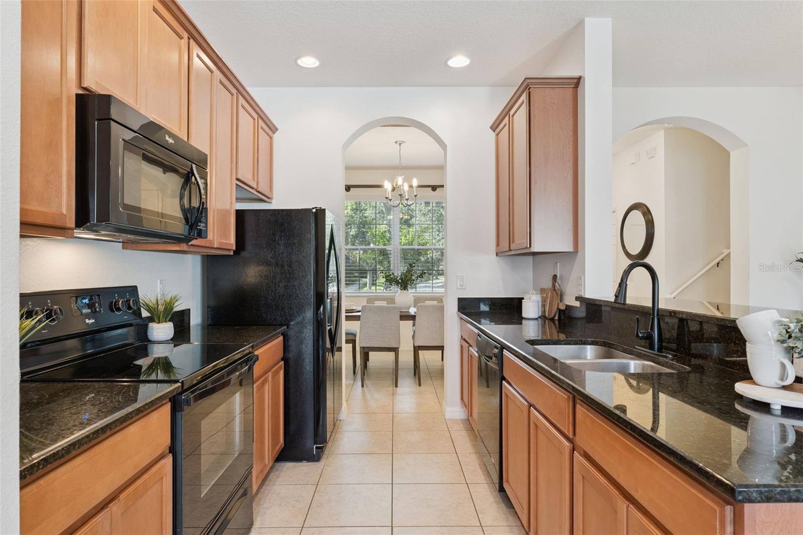 7988 EDGEWOOD FOREST DR, ORLANDO, FL, 32827