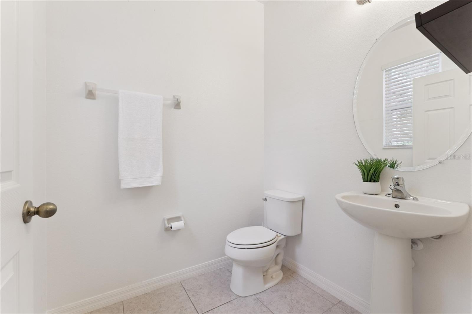 7988 EDGEWOOD FOREST DR, ORLANDO, FL, 32827