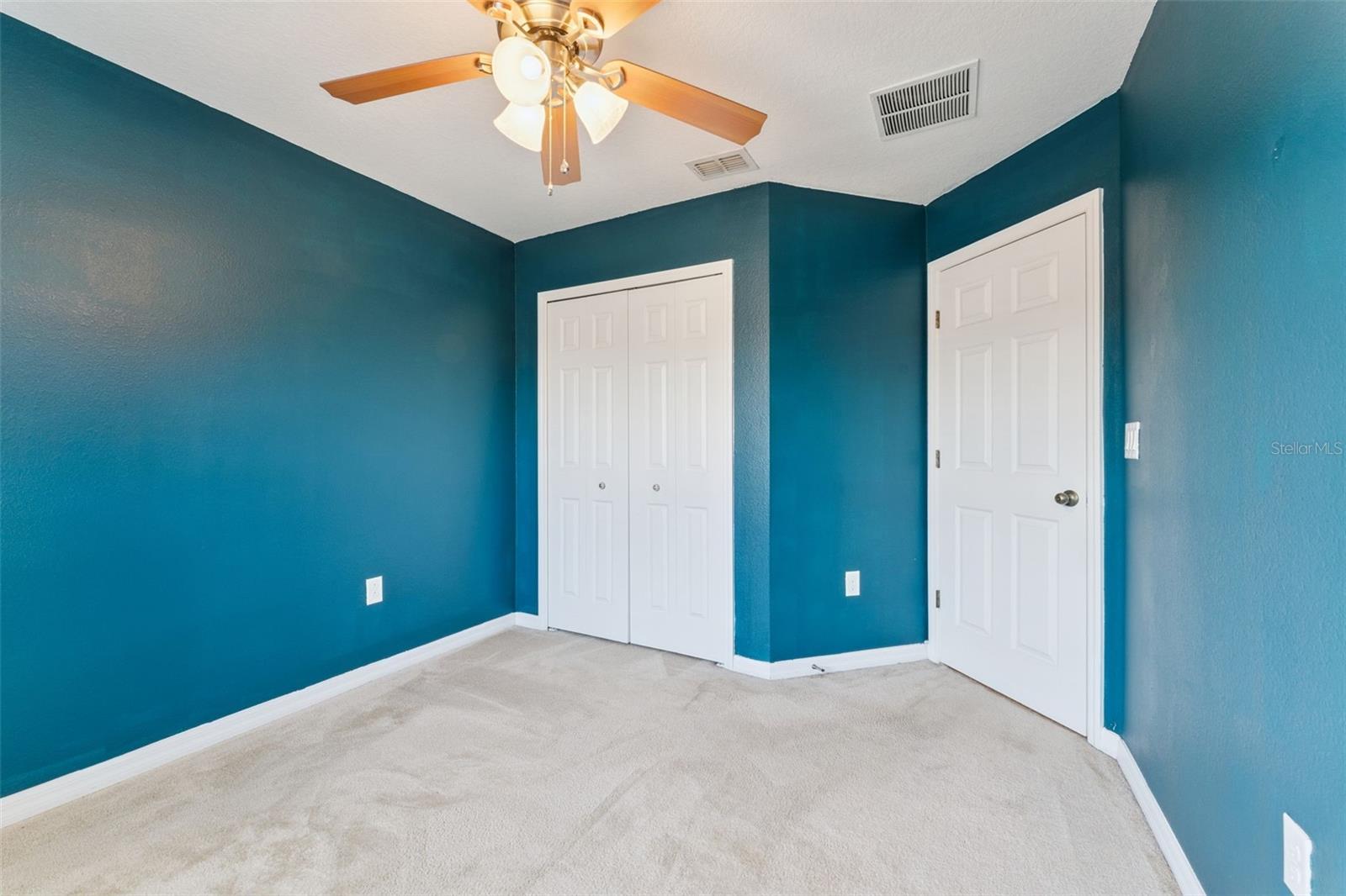 7988 EDGEWOOD FOREST DR, ORLANDO, FL, 32827