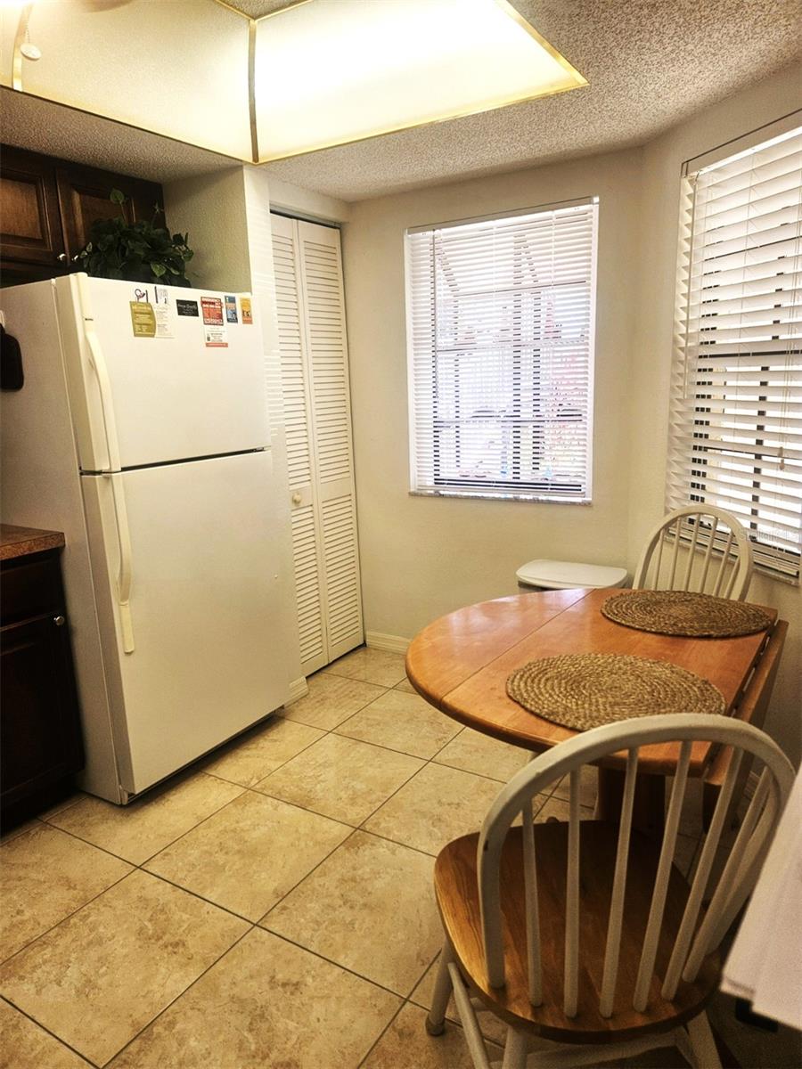 307 PINE HOLLOW CIR #307, ENGLEWOOD, FL, 34223