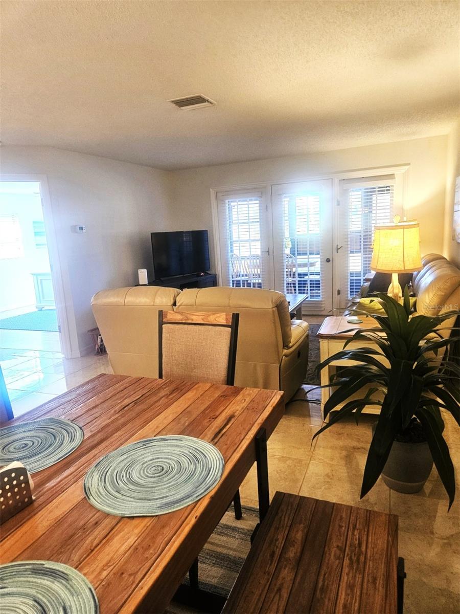 307 PINE HOLLOW CIR #307, ENGLEWOOD, FL, 34223