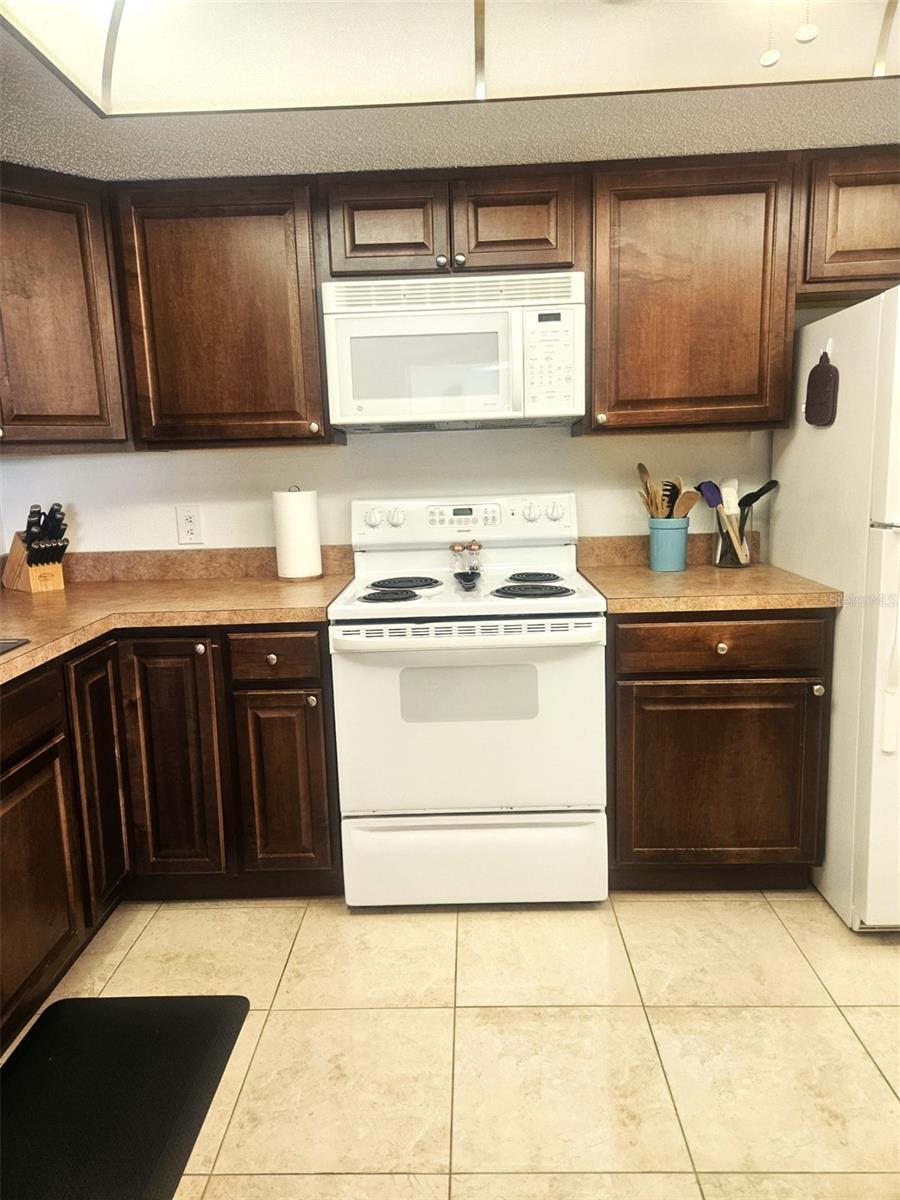 307 PINE HOLLOW CIR #307, ENGLEWOOD, FL, 34223
