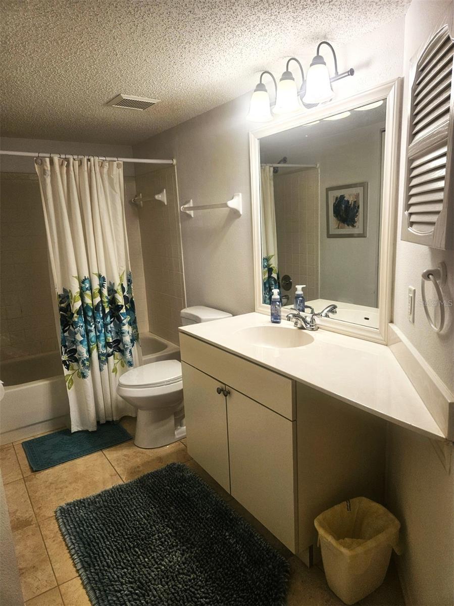 307 PINE HOLLOW CIR #307, ENGLEWOOD, FL, 34223