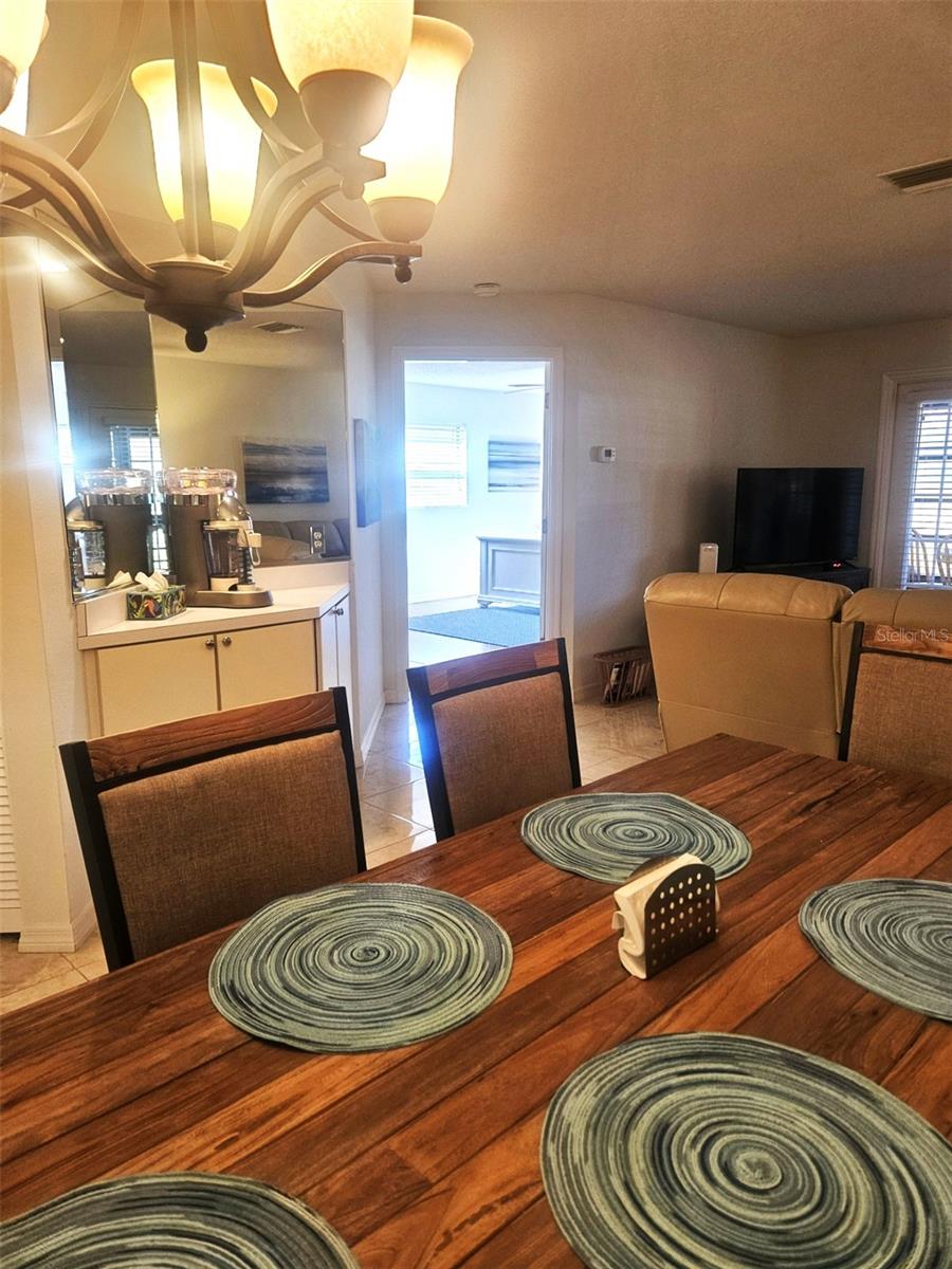 307 PINE HOLLOW CIR #307, ENGLEWOOD, FL, 34223