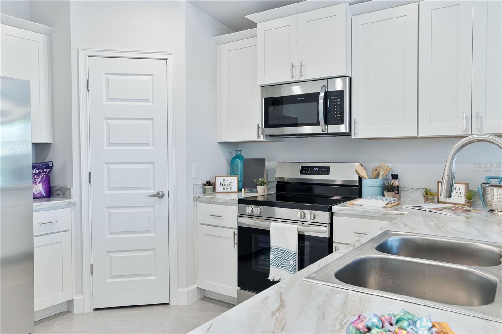 1841 N ROBERTS TRL, BELL, FL, 32619