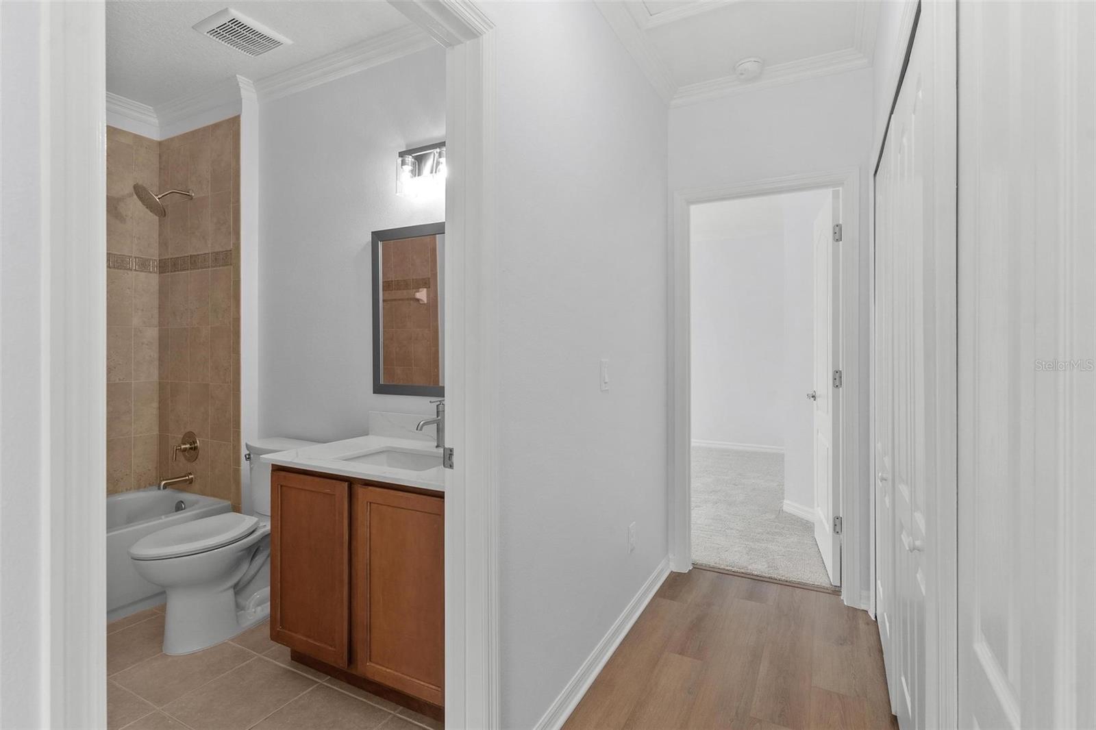 17440 COUNTY ROAD 448, MOUNT DORA, FL, 32757