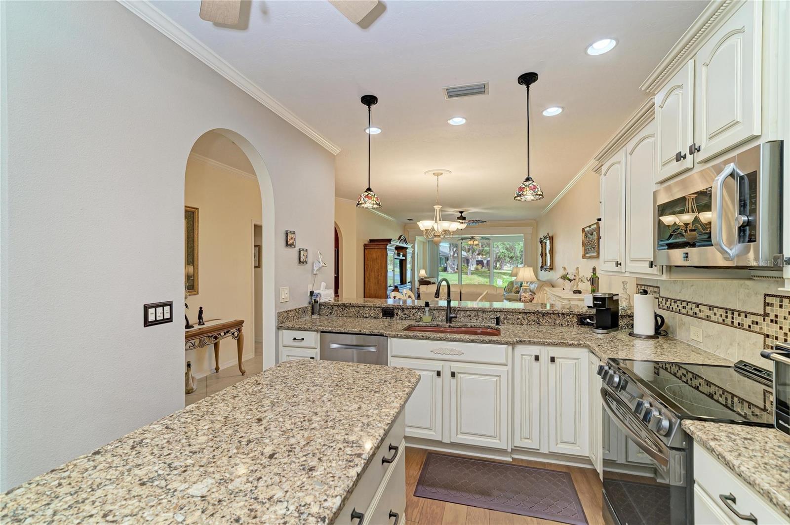 6326 STONE RIVER RD, BRADENTON, FL, 34203