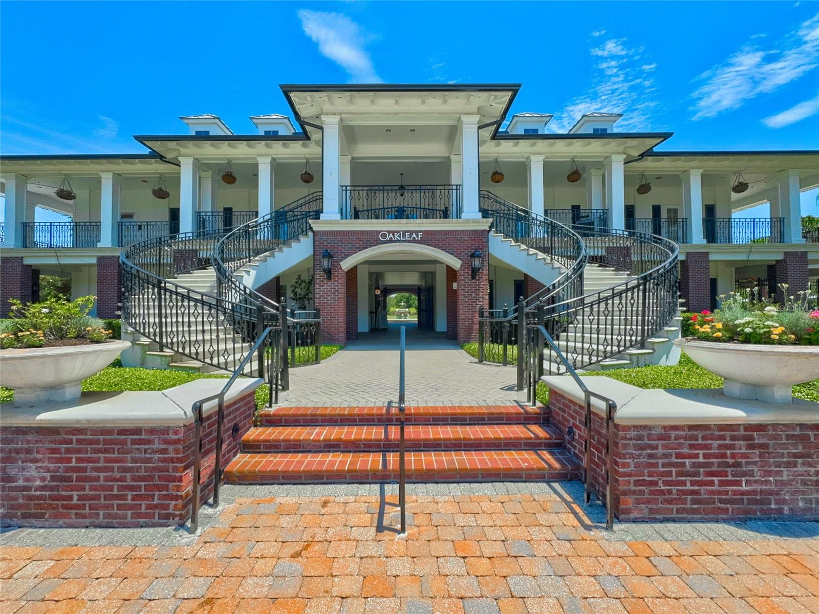 585 RUNNING WOODS ST, ORANGE PARK, FL, 32065