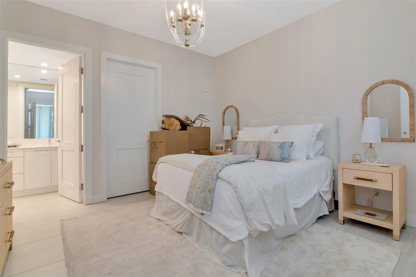 2103 BAYSHORE BLVD #602, TAMPA, FL, 33606