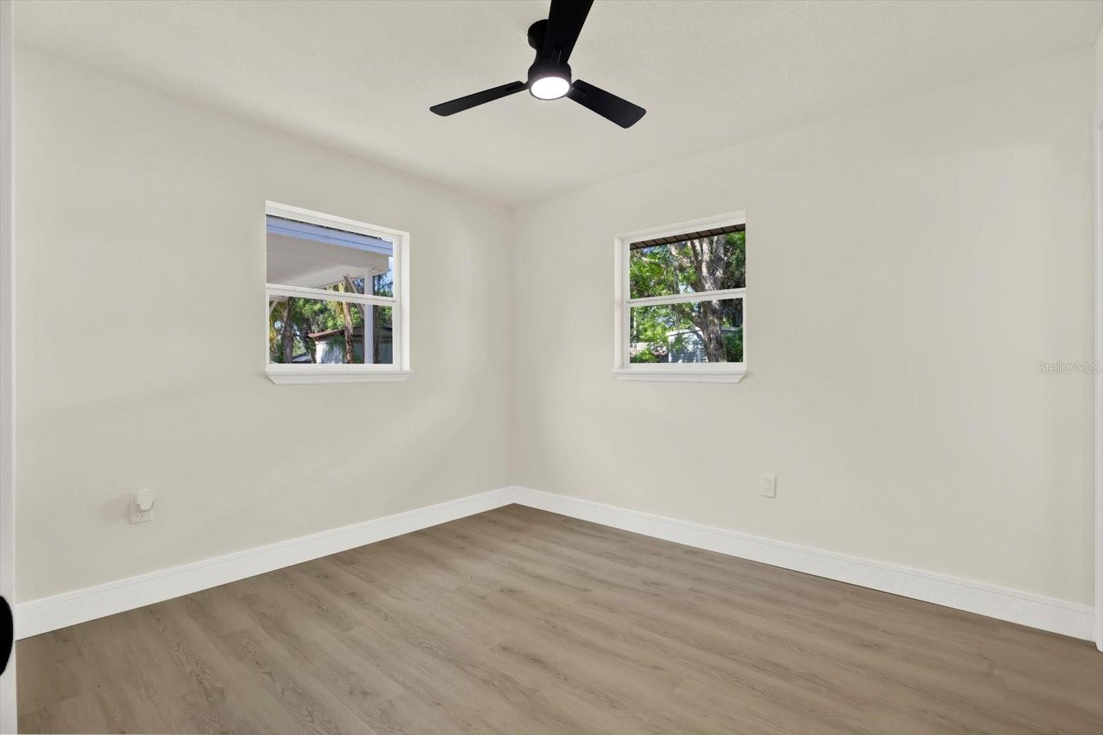 907 E RENFRO ST, PLANT CITY, FL, 33563