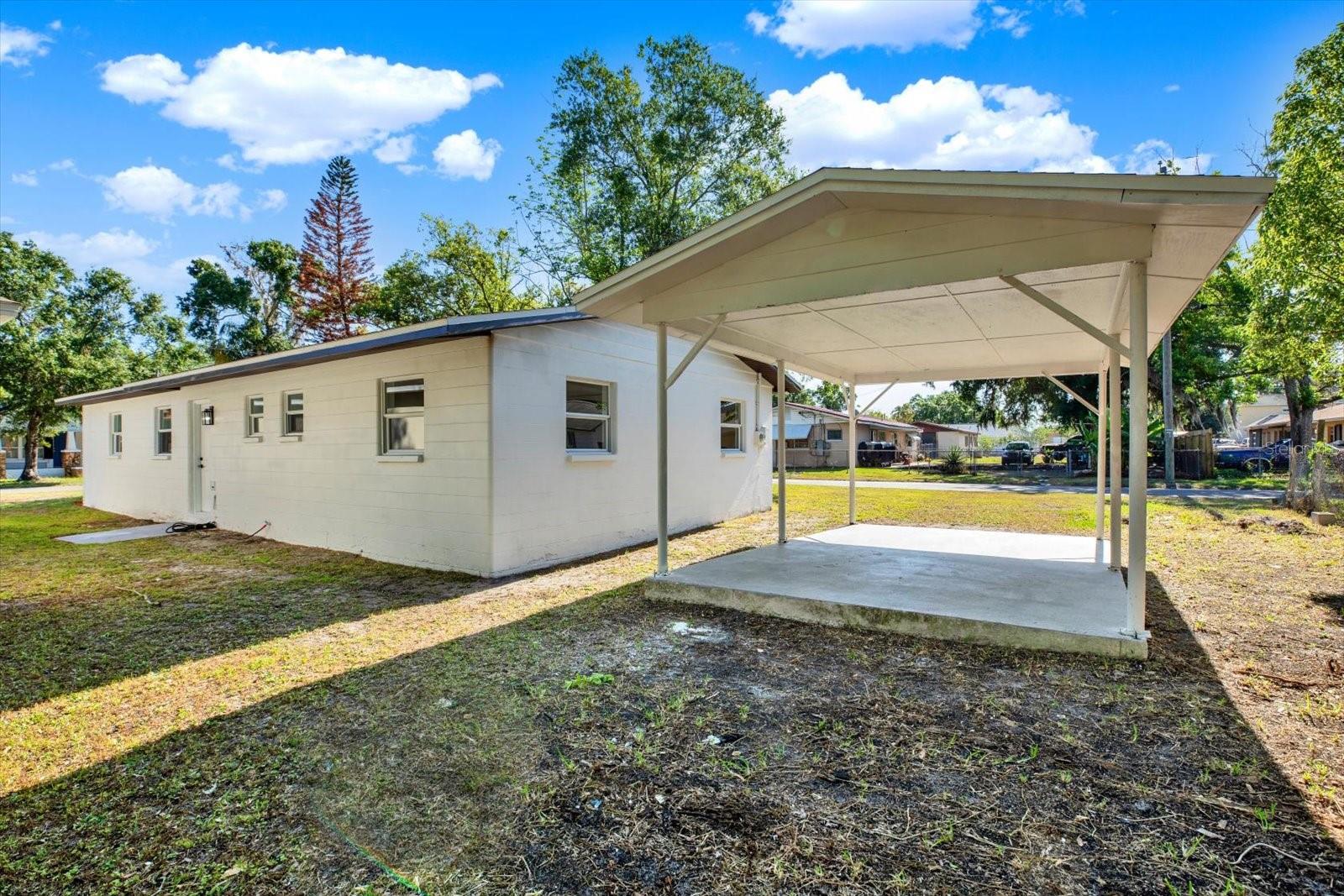 907 E RENFRO ST, PLANT CITY, FL, 33563