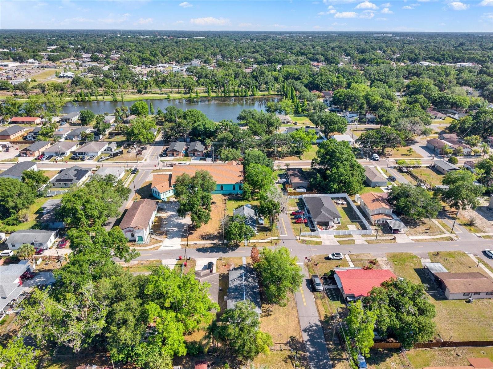 907 E RENFRO ST, PLANT CITY, FL, 33563