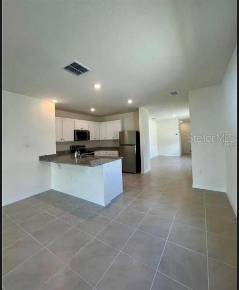 2432 RIBBON FALL AVE, DAVENPORT, FL, 33837