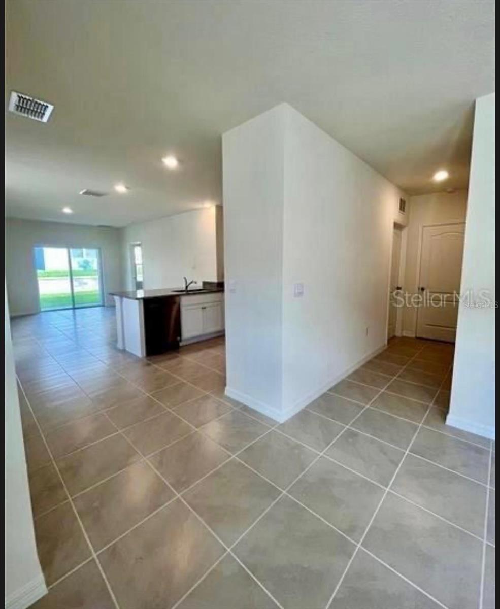 2432 RIBBON FALL AVE, DAVENPORT, FL, 33837