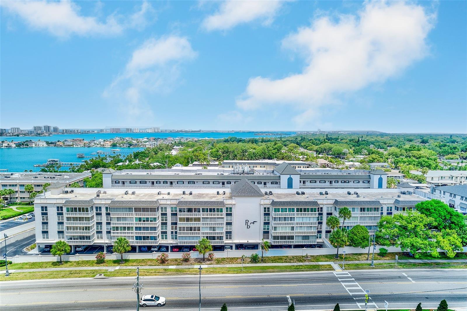 131 BLUFF VIEW DR #401, BELLEAIR BLUFFS, FL, 33770