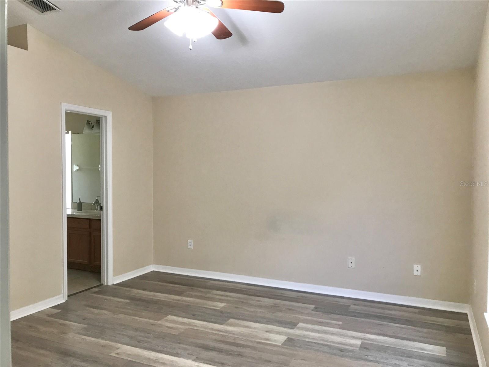 989 SCENIC VIEW CIR, MINNEOLA, FL, 34715