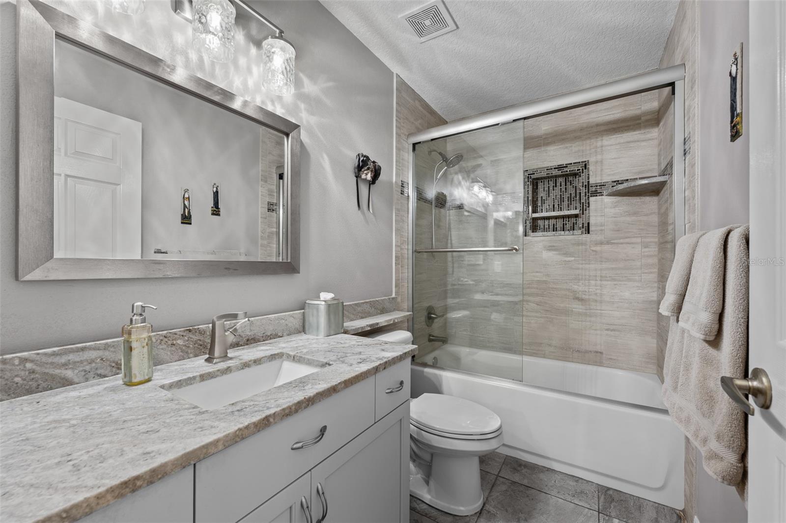 5222 NEW BRITTANY LN, ZEPHYRHILLS, FL, 33541
