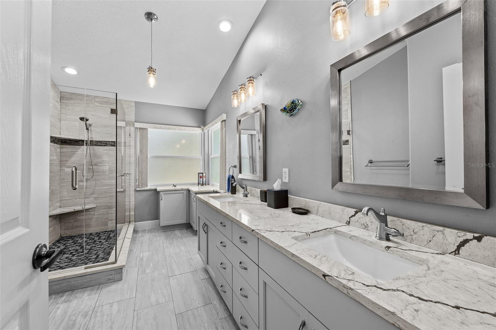 5222 NEW BRITTANY LN, ZEPHYRHILLS, FL, 33541