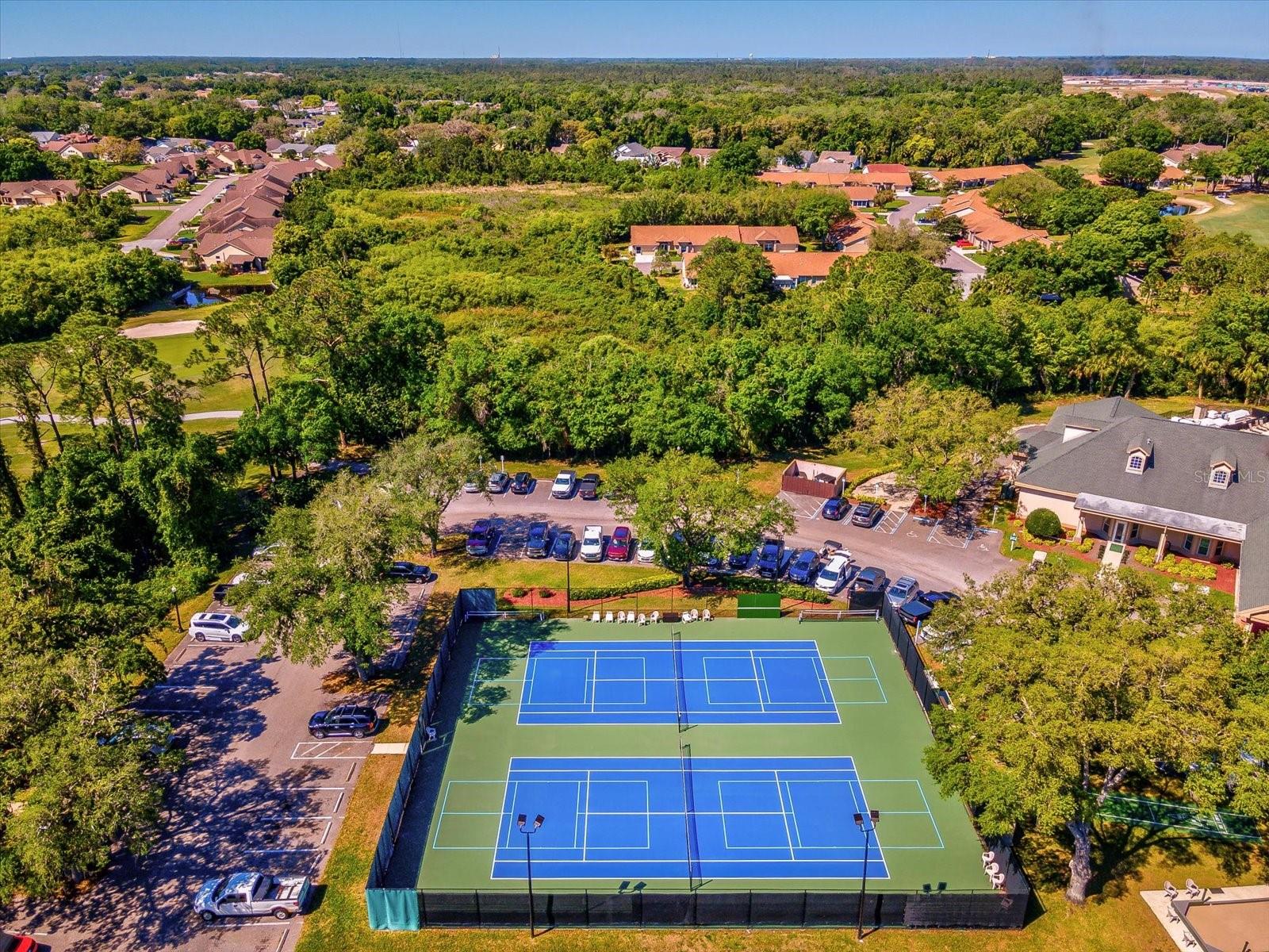 9631 OAKWOOD HILLS CT, NEW PORT RICHEY, FL, 34655
