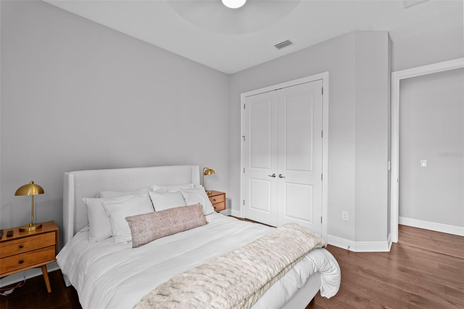 8362 DUNHAM STATION DR, TAMPA, FL, 33647