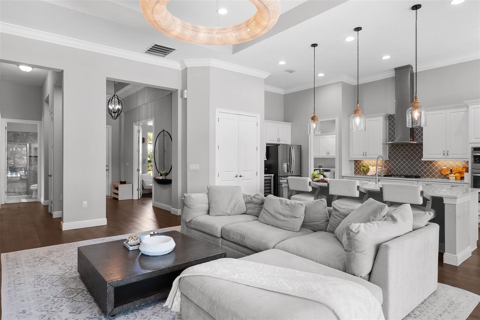 8362 DUNHAM STATION DR, TAMPA, FL, 33647