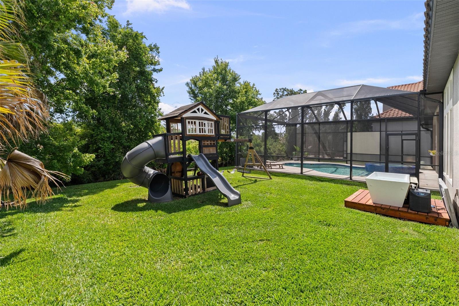 8362 DUNHAM STATION DR, TAMPA, FL, 33647